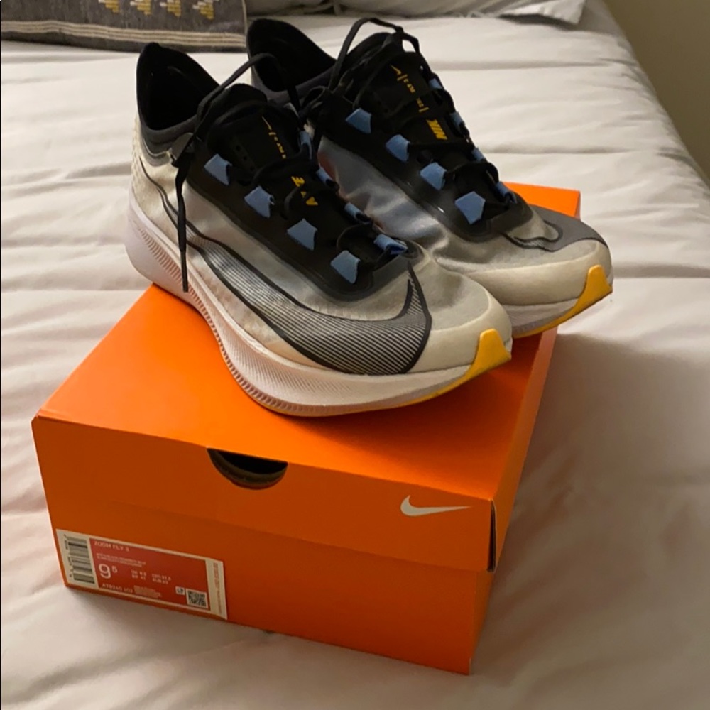 Nike Zoom Fly 3